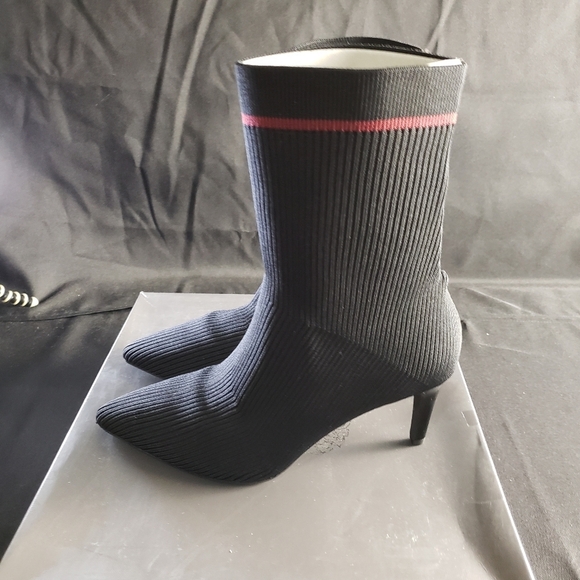 Vince Camuto Roreeta Heels Women’s 8.5 - Picture 5 of 9